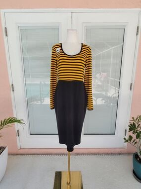 Pinup Couture Deadly Dames Retro Hotrod Honey Dress In Vintage Black And Gold